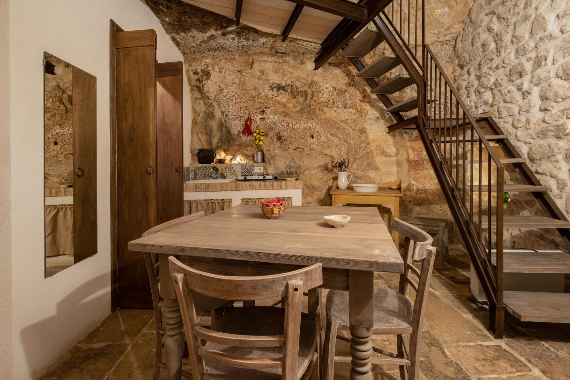 Case-Grotte Degli Avi, Esperienza Abitativa In Grotta Modica Kültér fotó