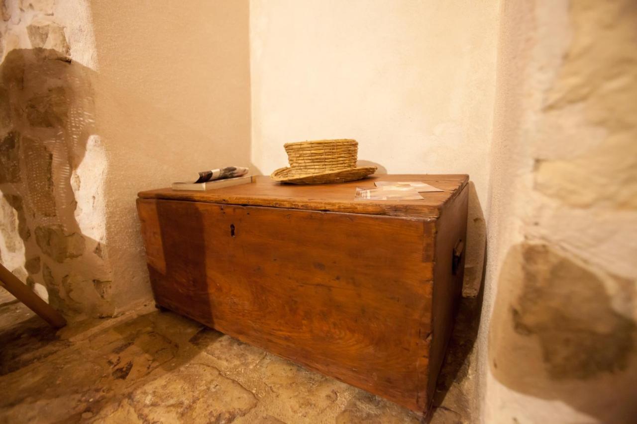 Case-Grotte Degli Avi, Esperienza Abitativa In Grotta Modica Kültér fotó